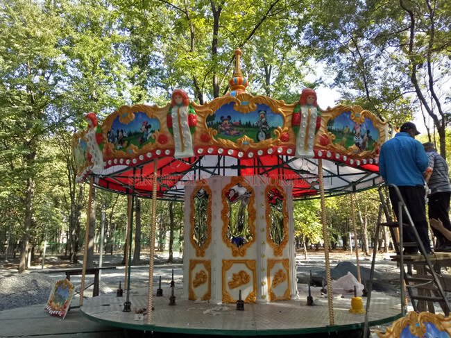 Carousel for sale project