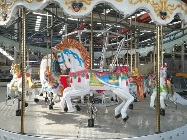 China carousel manufacturer Sinorides