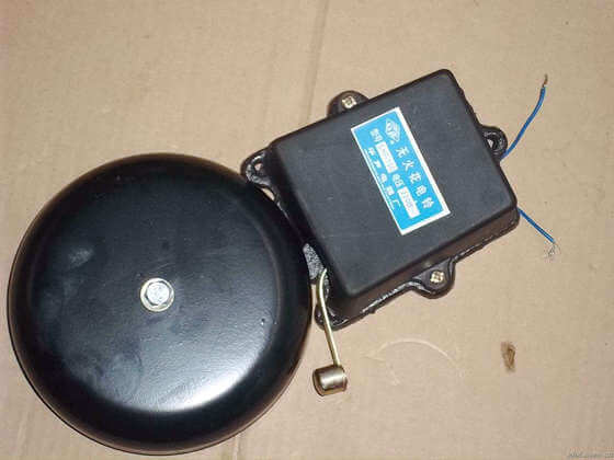 Campana eléctrica para la Atracción Barco Pirata